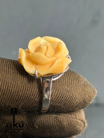 Vintage 925 Silberring mit handgeschnitzter Hornrose