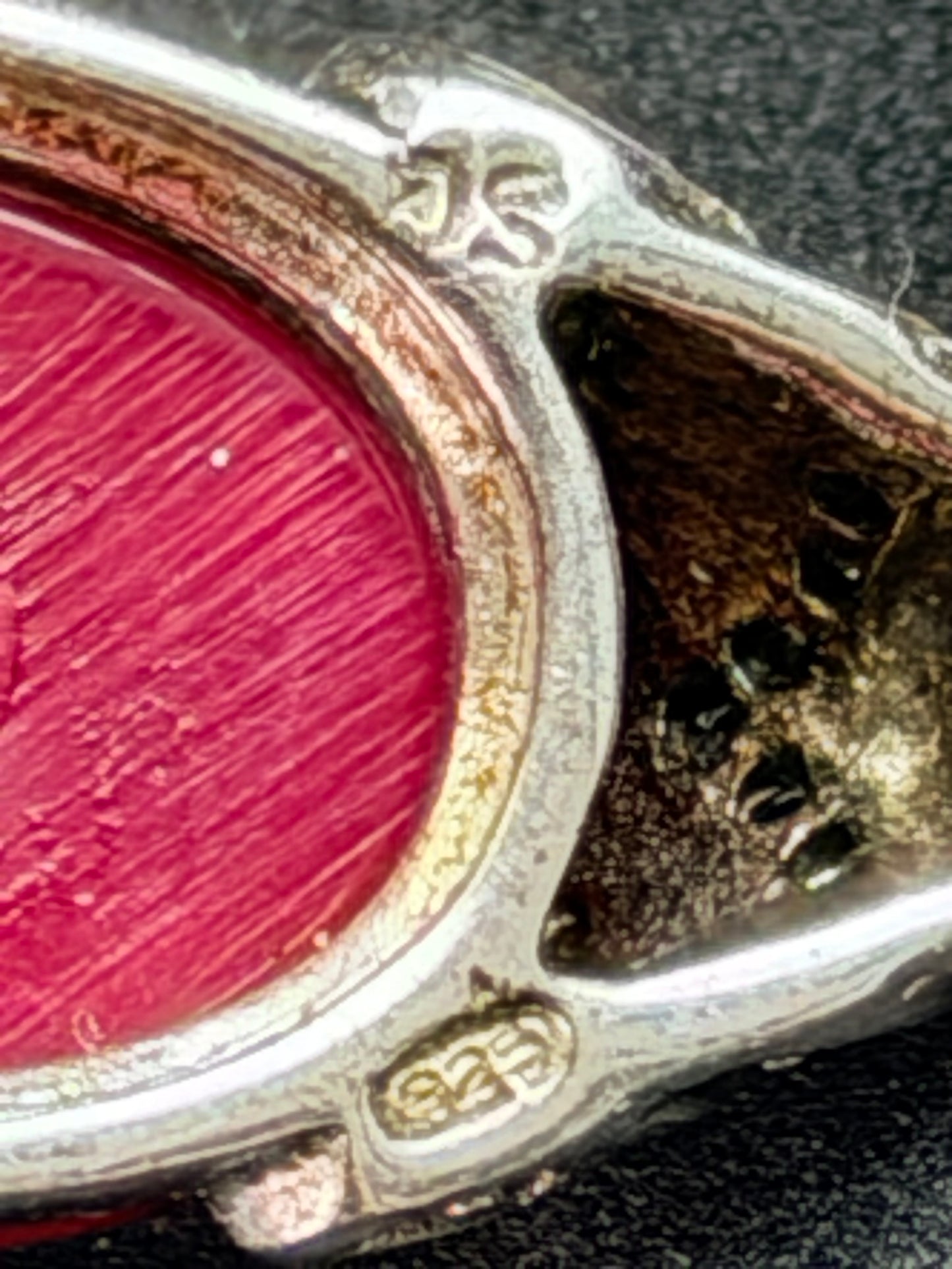 Vintage Halskette (1980er), 925 Silber, synthetischer weinroter Anhänger